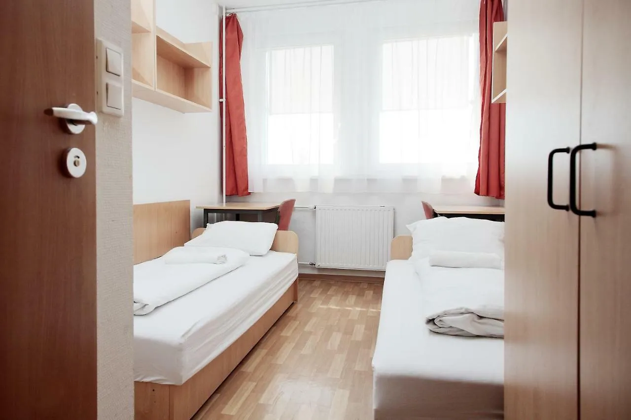 Pop Up Hostels - Citadella Budapest